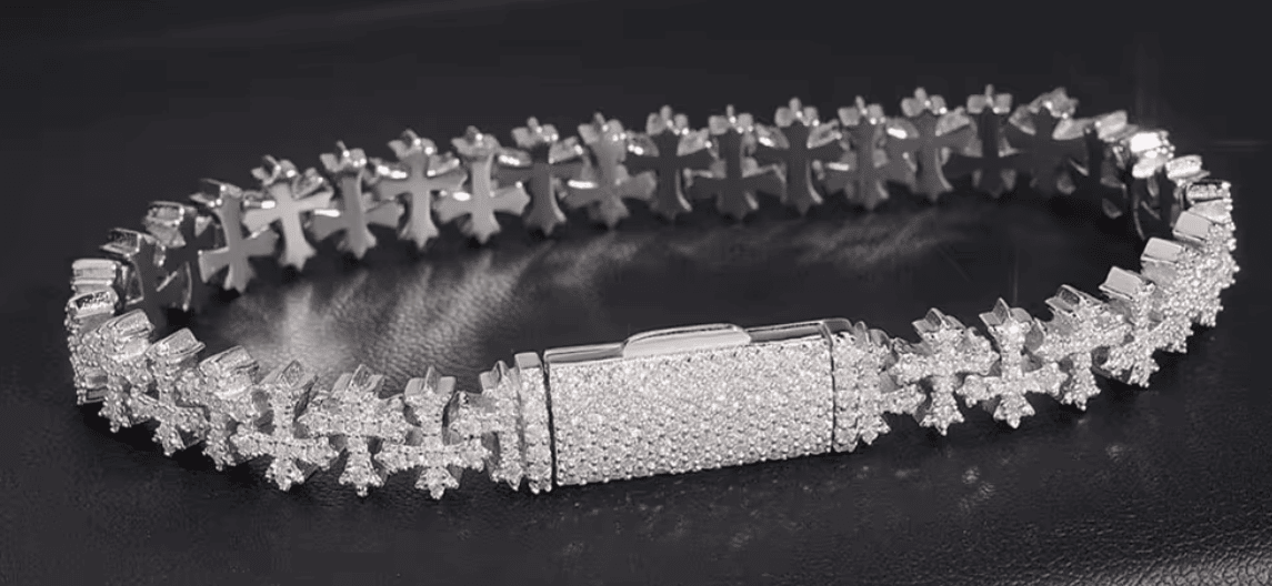 Esclava estilo chrome hearts